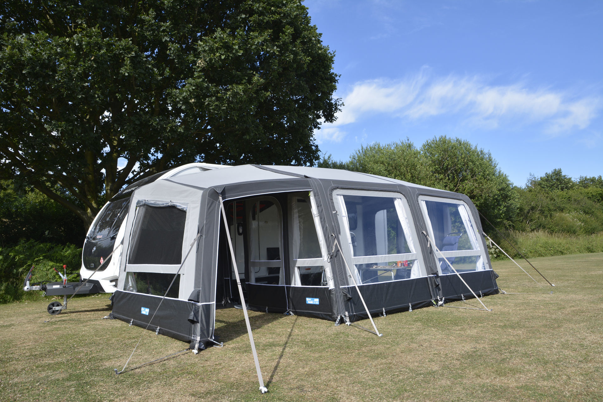 Kampa Dometic Luftzelt Grande Air AllSeason 390 Gr.S (Mod.2021) Kampa Dometic Luftzelt Grande Air AllSeason 390 Gr.S (Mod.2021)
