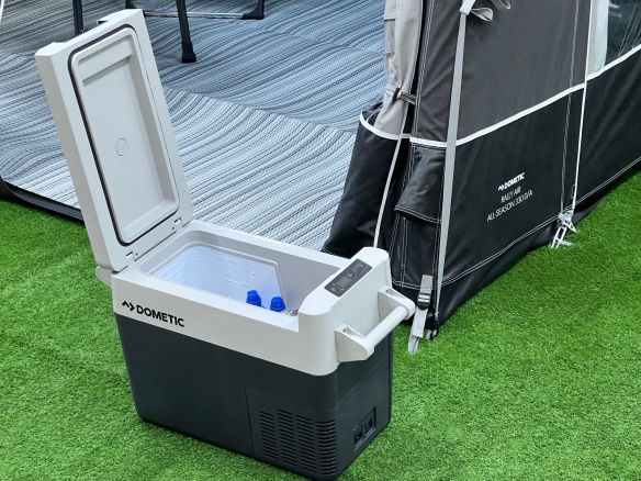 Dometic CFF 20 Kompressorkühlbox vom Familienbetrieb Dometic CFF 20 Kompressorkühlbox vom Familienbetrieb