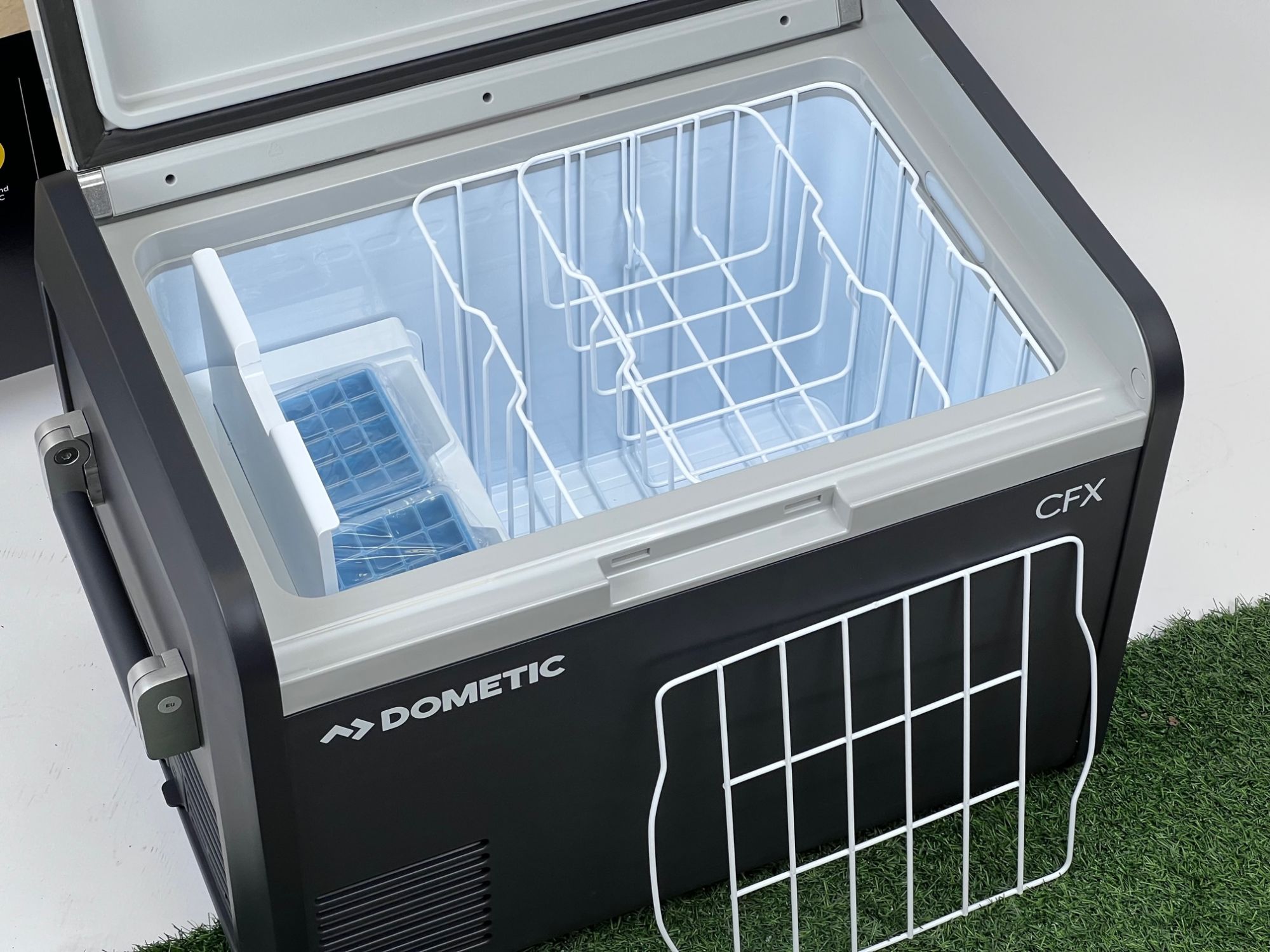 Dometic CFX3 55IM (mit Eiswürfelfach) Kühlbox